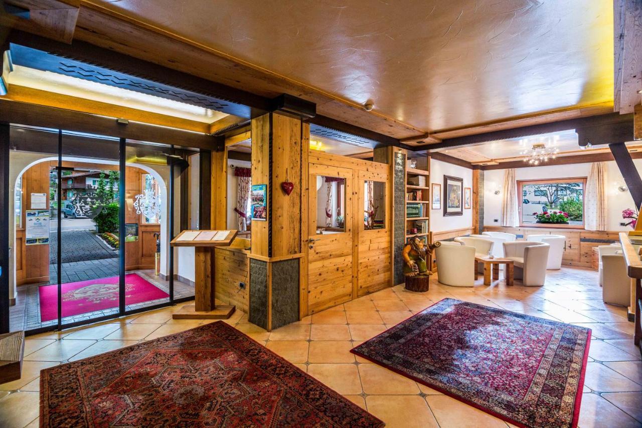 Hotel Salvan Campitello di Fassa Extérieur photo