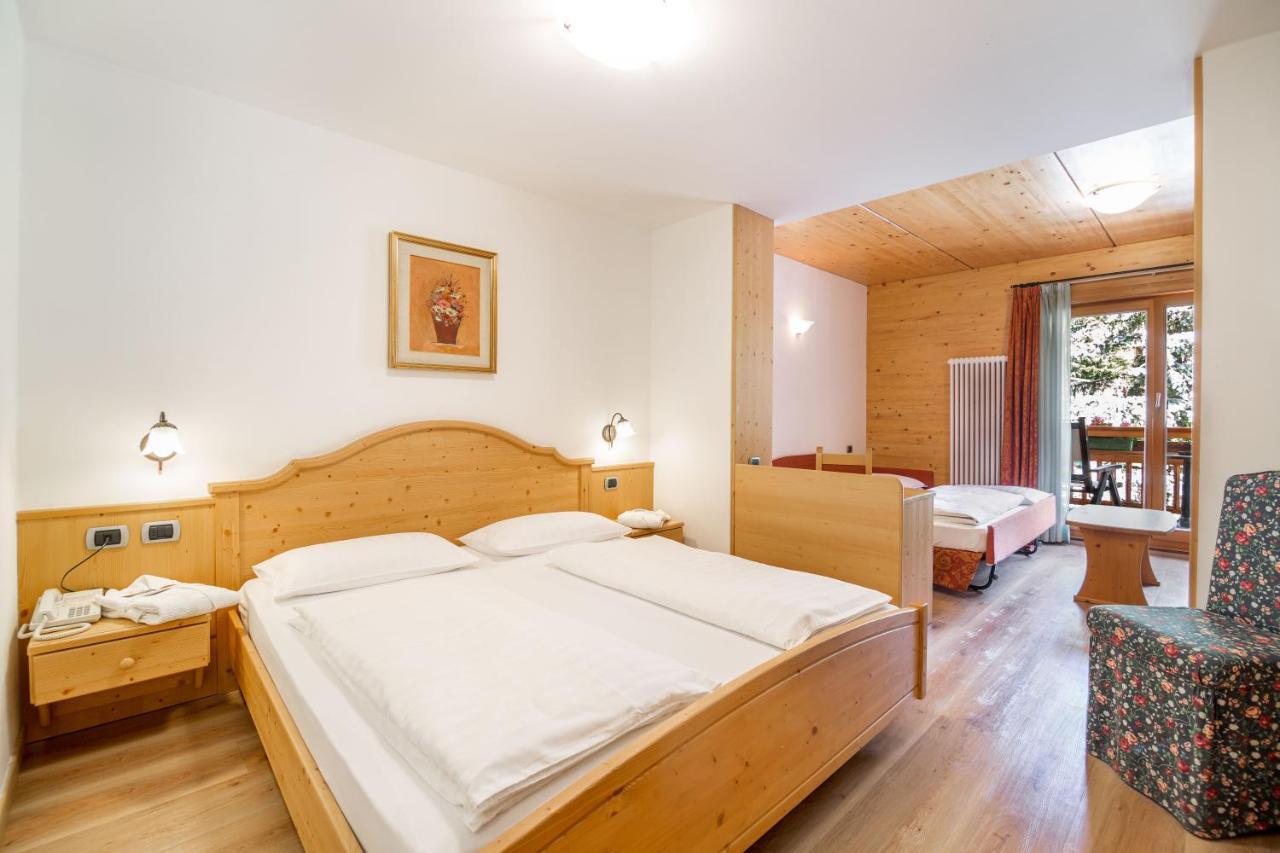 Hotel Salvan Campitello di Fassa Extérieur photo