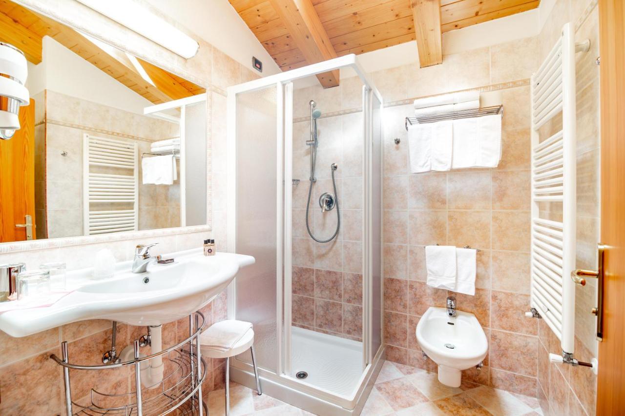 Hotel Salvan Campitello di Fassa Extérieur photo