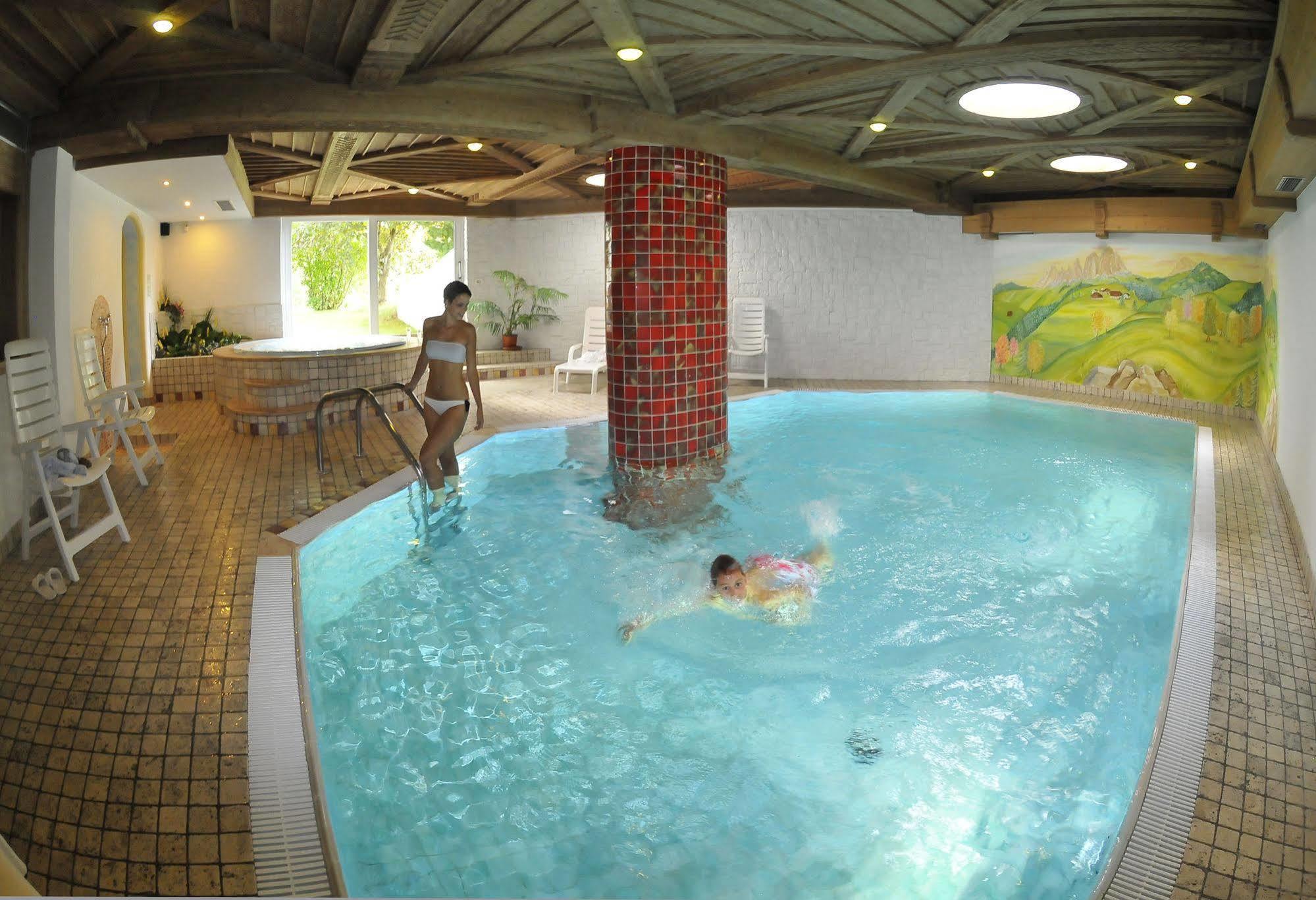 Hotel Salvan Campitello di Fassa Extérieur photo